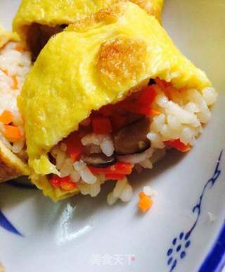 蛋包饭?不一样的炒饭的做法步骤：6