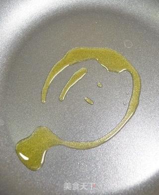 CoCoLc 的私菜食谱经--意式罗勒番茄炒蛋的做法步骤:2