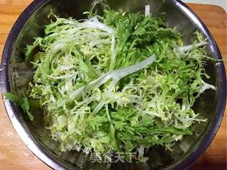 #春食野菜香# 糖醋拌苦菊的做法步骤：2