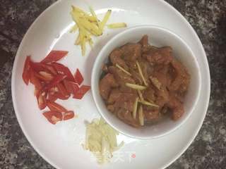 滑肉油菜的做法步骤：1