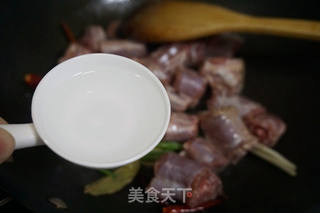 丁香烧鸭脖的做法步骤:3