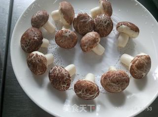 #第四届烘焙大赛暨是爱吃节#蘑菇包的做法步骤:30