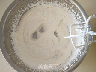 #第四届烘焙大赛暨是爱吃节# 草莓慕斯蛋糕的做法步骤:16