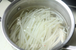 凉拌土豆丝的做法步骤:8