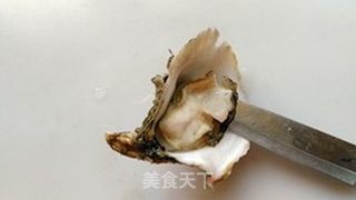 #第四届烘焙大赛暨是爱吃节#蒜蓉烤生蚝的做法步骤:2