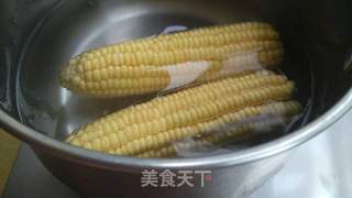 鲜玉米胡萝卜汁的做法步骤:2