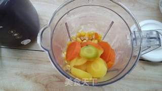 鲜玉米胡萝卜汁的做法步骤:4