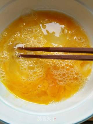 青椒香菇蒸蛋的做法步骤:3