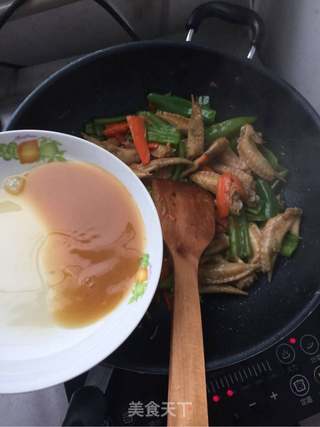 家常鸡翅尖的做法步骤:6
