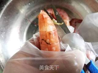 #第四届烘焙大赛暨是爱吃节#沙拉酱蒜蓉烤虾的做法步骤:2