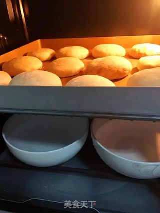 #第四届烘焙大赛暨是爱吃节#椰蓉千层酥饼的做法步骤：13