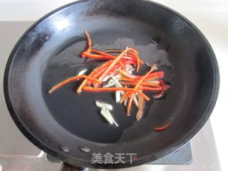 腐竹炒芹菜的做法步骤:3