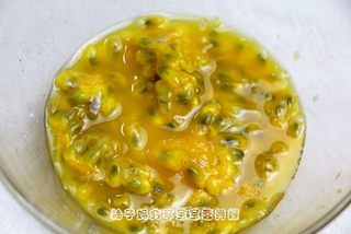 宝宝营养餐—苹果百香果酱的做法步骤:8