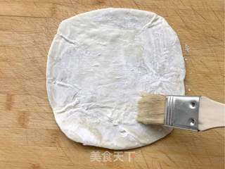 #ACA第四届烘焙大赛#造色情怀 飞饼皮版千层杏仁酥的做法步骤:2