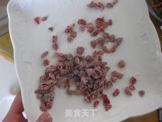 #第四届烘焙大赛暨是爱吃节#蔓越莓瑞士卷的做法步骤：1