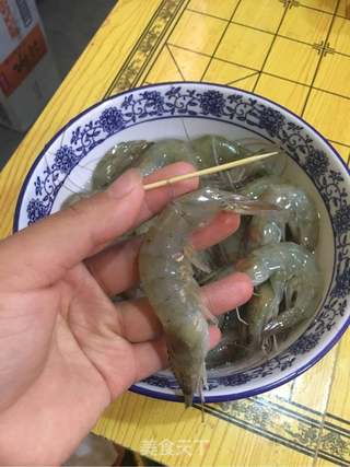 #第四届烘焙大赛暨是爱吃节#原味烤大虾的做法步骤:2