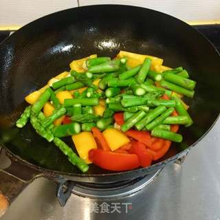 芦笋白玉菇的做法步骤:7