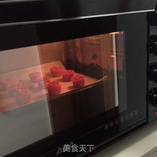 #第四届烘焙大赛暨是爱吃节#玫瑰花饼干的做法步骤:14