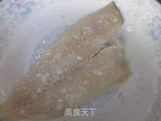 香煎鲽鱼片的做法步骤:4