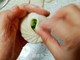 生煎韭菜鸡蛋包的做法步骤:16