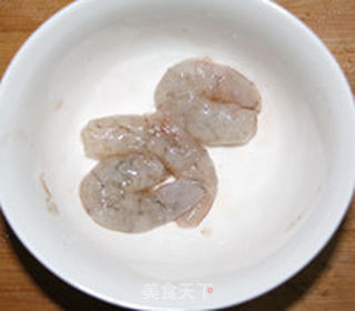 菠萝油条虾 的做法步骤:3