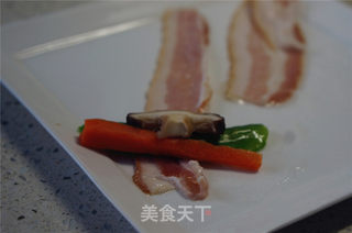 #第四届烘焙大赛暨是爱吃节#三蔬培根卷的做法步骤:4