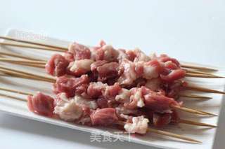 #第四届烘焙大赛暨是爱吃节#鲜嫩烤羊肉串的做法步骤:2