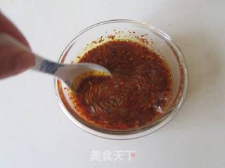 自制五香辣椒油的做法步骤:5