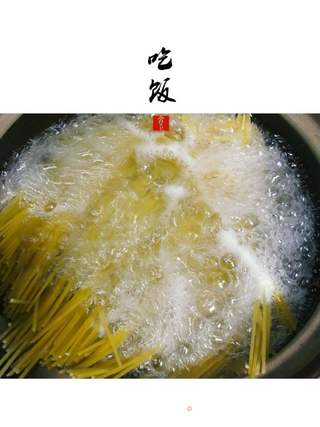 黑椒牛柳意面的做法步骤:2