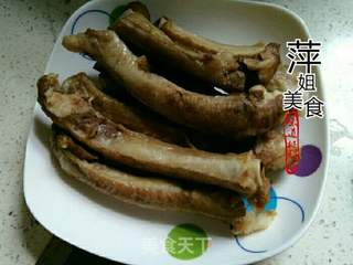 孜然蒜香寸骨的做法步骤:5