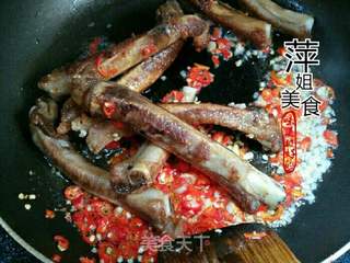 孜然蒜香寸骨的做法步骤:7