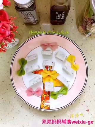 【果果妈妈❤️辅食推荐12➕】
玉米粒?蒸鱼糕的做法步骤:8