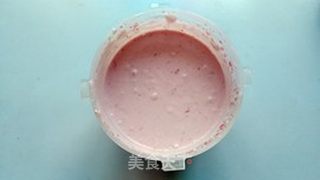 草莓冰淇淋的做法步骤:8