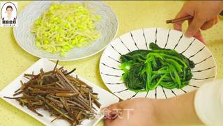 一道让你食欲大振垂涎三尺,超级有营养的韩式拌饭的做法步骤:5