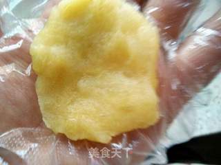 土豆奶酪球的做法步骤:4
