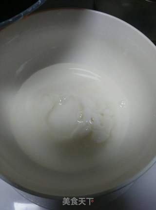 果草凉粉杯的做法步骤:2
