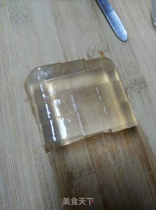 果草凉粉杯的做法步骤:11