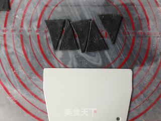 企鹅馒头的做法步骤:7