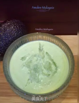 Amalee燕窝牛油果奶昔的做法步骤:5