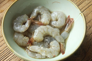 翡翠虾仁蒸蛋的做法步骤:6