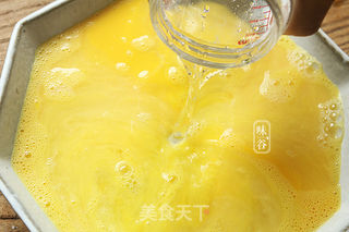 翡翠虾仁蒸蛋的做法步骤:10