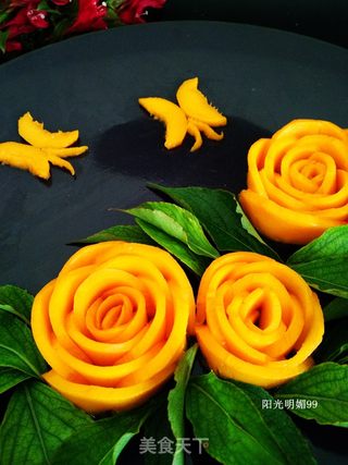 蝶恋花芒果拼盘的做法步骤:9