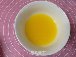 ##第四节烘焙大赛暨是爱吃节#冻干草莓酸奶慕斯的做法图解2