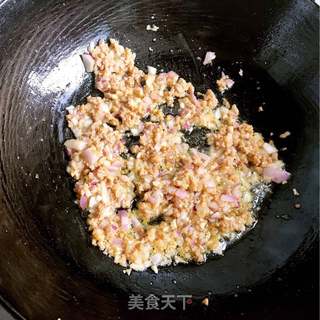 #第四届烘焙大赛暨是爱吃节# 肉末蒜香烤茄子的做法步骤：4