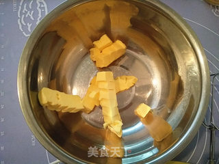 #第四届烘焙大赛暨是爱吃节# 花生小小酥的做法步骤：1