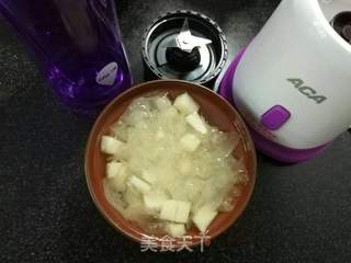 #第四届烘焙大赛暨是爱吃节#雪梨银耳羹的做法步骤:4