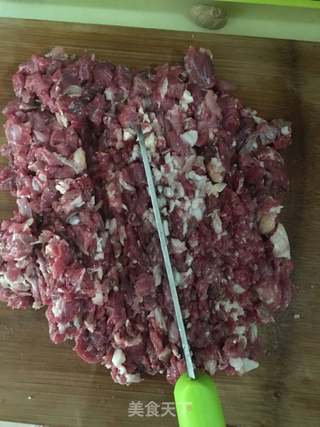 牛肉蒸饺的做法步骤:2