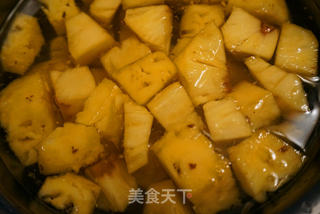 凉拌菠萝的做法步骤：3