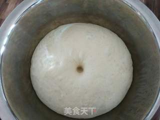 #第四届烘焙大赛暨是爱吃#大葱猪肉卷的做法步骤:3
