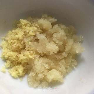 蒜蓉粉丝蒸扇贝的做法步骤:2